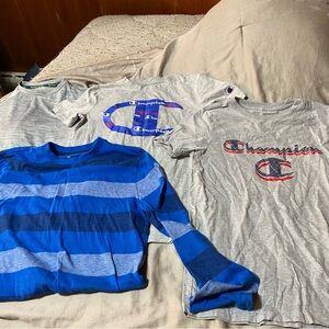 Assorted boys' Tees in Gray and Blue Bundle of 4- Size Large